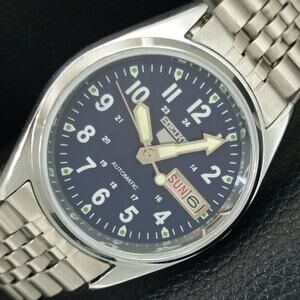 Vintage 1986 Seiko Automatic Mens Silver Watch W/daydate & Blue accents